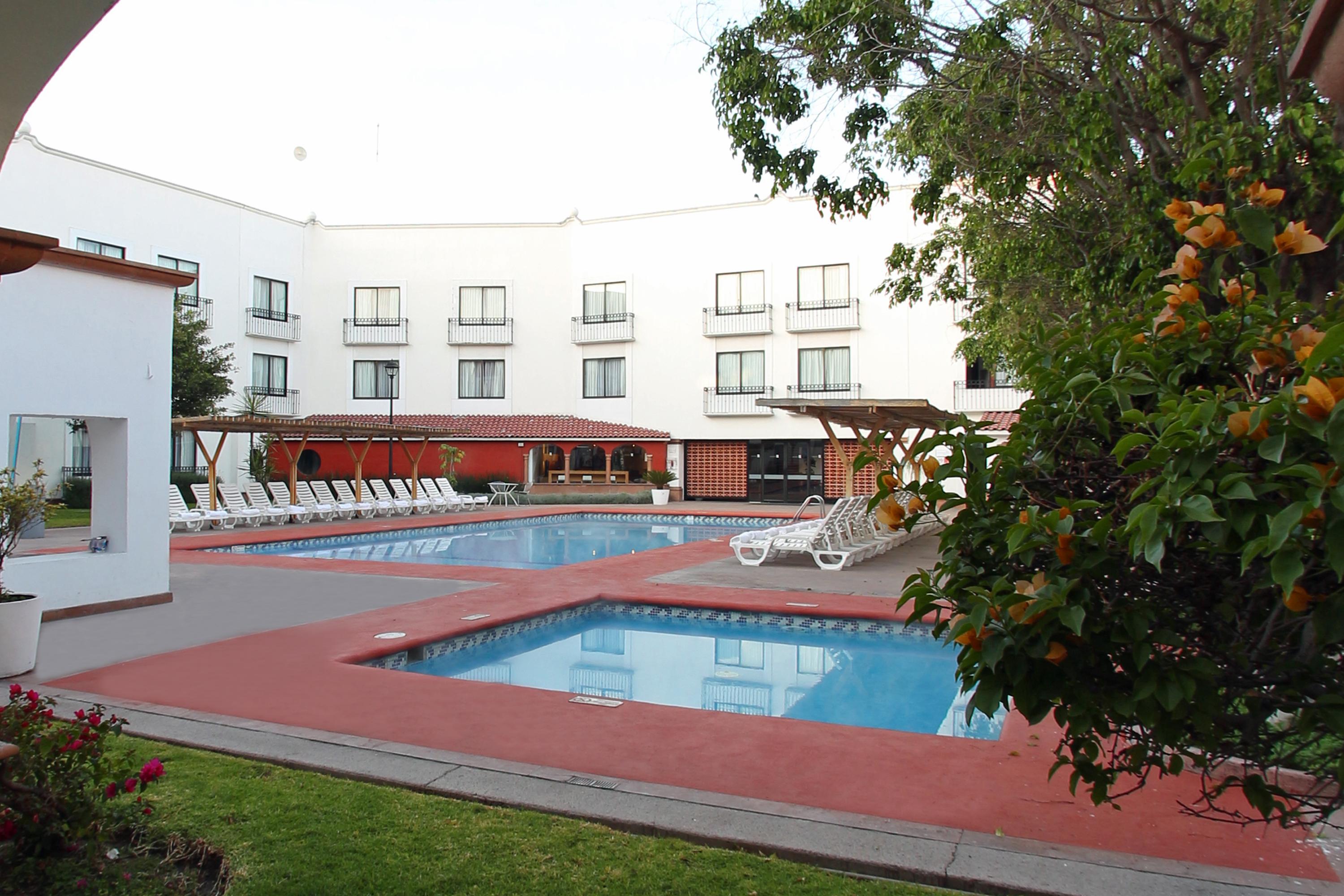 Fiesta Inn Queretaro Exterior photo